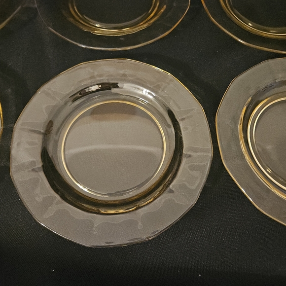 Fostoria Fairfax Yellow Topaz Glass Bread and Butter Plates set of 6 - Picture 8 of 12
